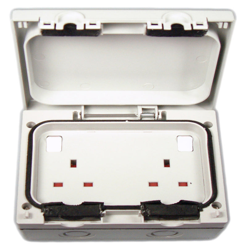 Securlec Double Outdoor Weatherproof 2 Gang Switched Socket With USB-A & USB-C IP66