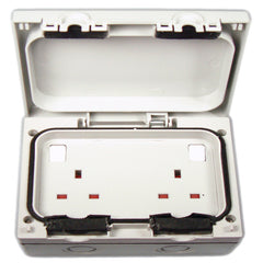 Securlec Double Outdoor Weatherproof 2 Gang Switched Socket With USB-A & USB-C IP66