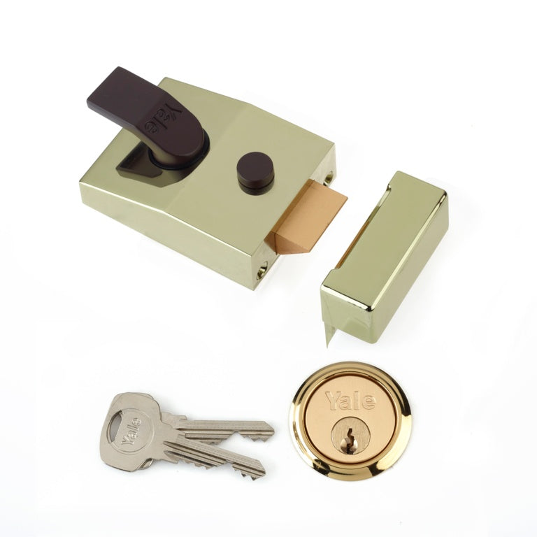 Yale Deadlocking Standard Nightlatch Security Lock Brasslux 60mm