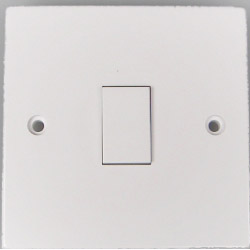 Securlec 1 Gang Intermediate Switch Round Edge