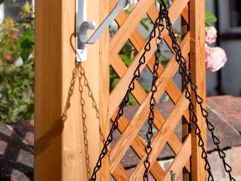 Ambassador Hanging Basket Chain 14" Green